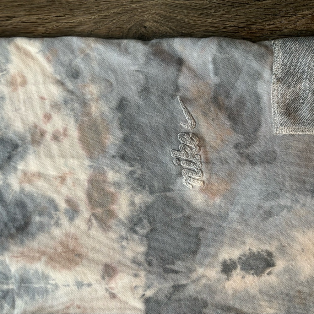 Nike Tie-Dye Hoodie and Joggers Set - Gray and Pink - Picture 11 of 14